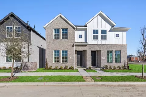 5263 Legacy St, Haltom City, TX 76117