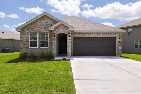 2520 Cove Real Dr, Harlingen, TX 78550