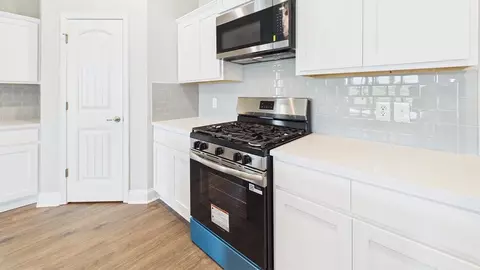 Kitchen - 206 High Ridge Rd, Duson, LA 70529 photo 1 of 6