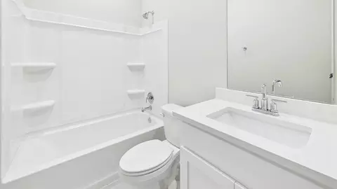 Bath - 206 High Ridge Rd, Duson, LA 70529 photo 2 of 4