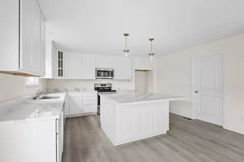 Kitchen - 1 Hazel Ct, Wright City, MO 63390 photo 18 of 29