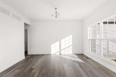 Living - 1 Hazel Ct, Wright City, MO 63390 photo 20 of 27