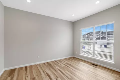 Living - 1 Hazel Ct, Wright City, MO 63390 photo 25 of 27