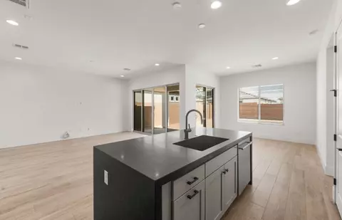 Other - 2433 W Nighthawk Way, Phoenix, AZ 85045 photo 2 of 7