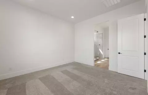 Bedroom - 2433 W Nighthawk Way, Phoenix, AZ 85045 photo 1 of 3