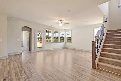Living - 219 Creek Pointe Dr, Moncks Corner, SC 29461 photo 5 of 9