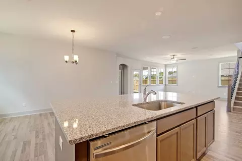 Kitchen - 219 Creek Pointe Dr, Moncks Corner, SC 29461 photo 3 of 7