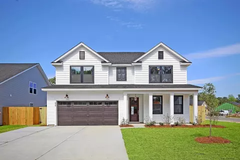 Exterior - 219 Creek Pointe Dr, Moncks Corner, SC 29461 photo 4 of 8