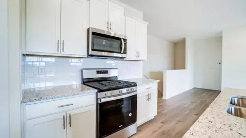 Kitchen - 403 Madison Way, Plain City, OH 43064 photo 3 of 10
