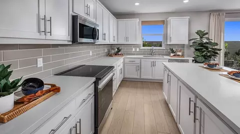 Kitchen - 2089 Cyclone Dr, Manteca, CA 95336 photo 2 of 8
