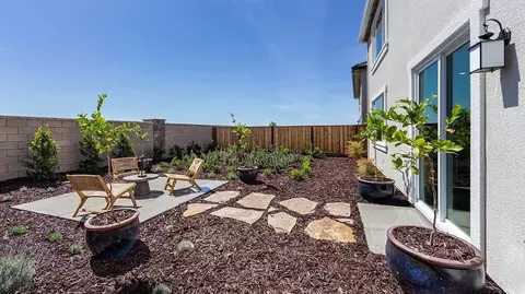 Exterior - 2089 Cyclone Dr, Manteca, CA 95336 photo 5 of 6
