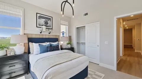 Bedroom - 27402 Hackberry Pl, Valencia, CA 91381 photo 5 of 9