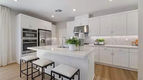 Kitchen - 27402 Hackberry Pl, Valencia, CA 91381 photo 1 of 5