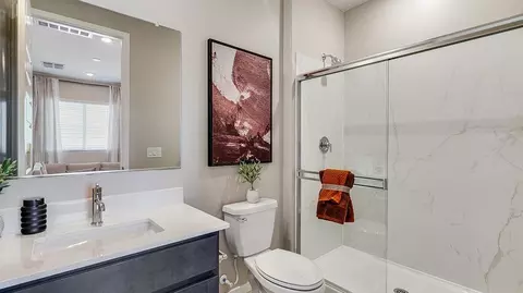 Bath - 8778 S Circulo Generoso, Vail, AZ 85641 photo 2 of 3