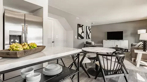 Dining - 203 Scorsese St, Springfield, OH 45505 photo 2 of 5