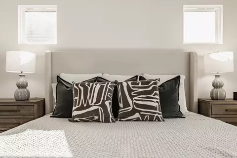 Bedroom - 203 Scorsese St, Springfield, OH 45505 photo 2 of 10
