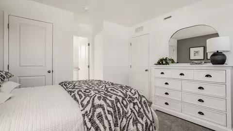 Bedroom - 203 Scorsese St, Springfield, OH 45505 photo 5 of 10