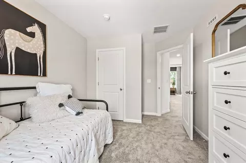 Bedroom - 203 Scorsese St, Springfield, OH 45505 photo 8 of 11