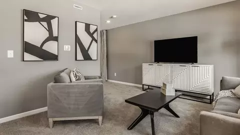 Living - 203 Scorsese St, Springfield, OH 45505 photo 1 of 5