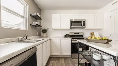 Kitchen - 203 Scorsese St, Springfield, OH 45505 photo 3 of 5
