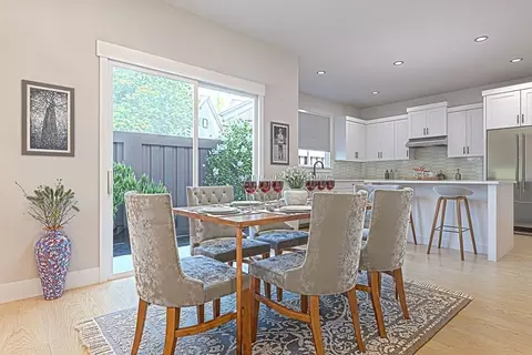 Dining - 1318 E Luna St, Newberg, OR 97132 photo 1 of 1