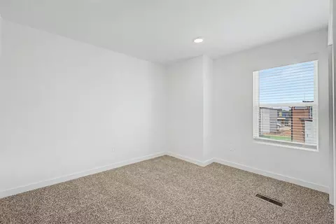 Bedroom - 551 Solar St, Centerton, AR 72713 photo 1 of 6