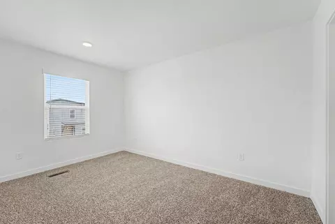 Bedroom - 551 Solar St, Centerton, AR 72713 photo 3 of 6