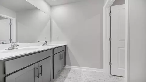 Bath - 205 Ruby Prince Rd, Gilbert, SC 29054 photo 5 of 11