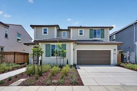 210 W Adriana Dr, Mountain House, CA 95391