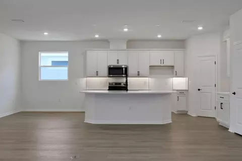 Living - 7495 Sea Manatee St, Parrish, FL 34219 photo 4 of 8