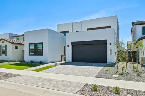 Exterior - 10523 E Ulysses Ave, Mesa, AZ 85212 photo 2 of 10
