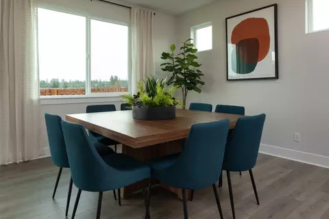 Dining - 837 Weaver Dr E, Enumclaw, WA 98022 photo 3 of 4