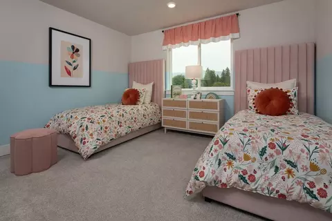 Bedroom - 837 Weaver Dr E, Enumclaw, WA 98022 photo 8 of 10