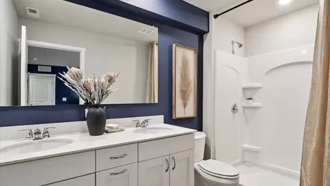 Bath - 2113 Bugge Dr, Adel, IA 50003 photo 1 of 3