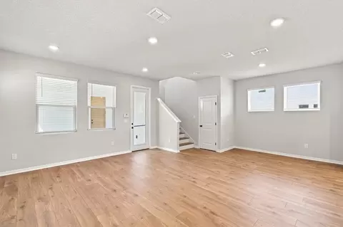 Living - 5632 Savanna Valley Trl, Saint Cloud, FL 34772 photo 1 of 3