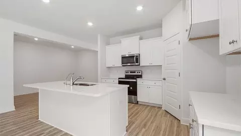 Kitchen - 3197 Harrier Rd, Pace, FL 32571 photo 1 of 7
