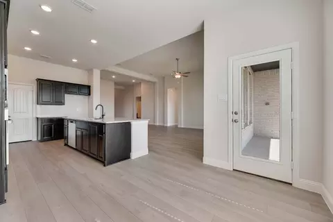 Entry Way - 601 Trinity St, Van Alstyne, TX 75495 photo 1 of 1