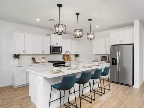 Kitchen - 494 W Rock Needle Trl, Apache Junction, AZ 85120 photo 1 of 3