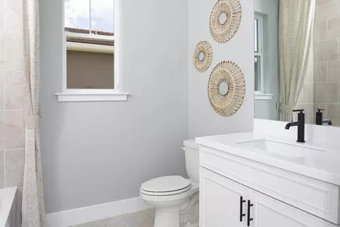 Bath - 18150 Wellspring Ct, Venice, FL 34293 photo 2 of 2