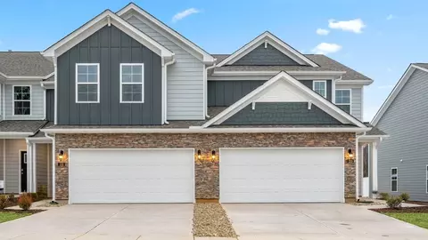 120 Lemongrass Ln, Advance, NC 27006