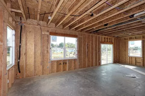Other - 1037 Dawsons Dr, Hebron, OH 43025 photo 3 of 10