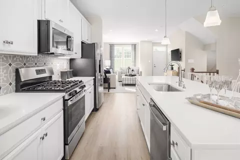 Kitchen - 9633 Klamath Ct, Frederick, MD 21701 photo 2 of 3