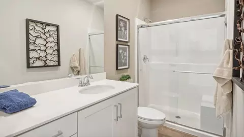 Bath - 23558 Evening Primrose Ct, Wildomar, CA 92595 photo 5 of 5