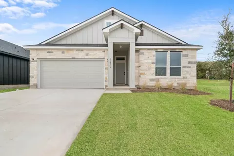 Exterior - 208 Gus Loop, Georgetown, TX 78626 photo 5 of 7