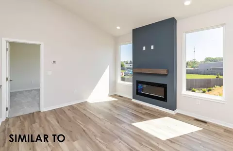 1100 Featherstone Ave NE, Bondurant, IA 50035
