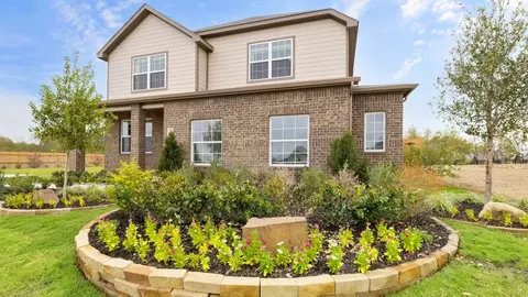 Exterior - 10665 Stag Ln, Crowley, TX 76036 photo 4 of 5