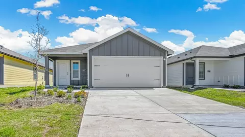 109 Boxwood Dr, Royse City, TX 75189