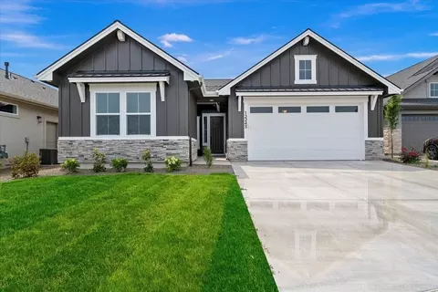 Exterior - 6623 W Sollas Dr, Eagle, ID 83616 photo 1 of 9