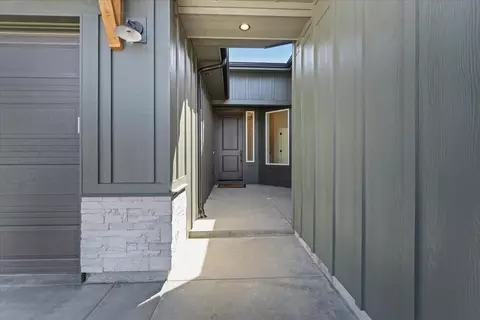 Entry Way - 6000 Id-16, Eagle, ID 83616 photo 6 of 6