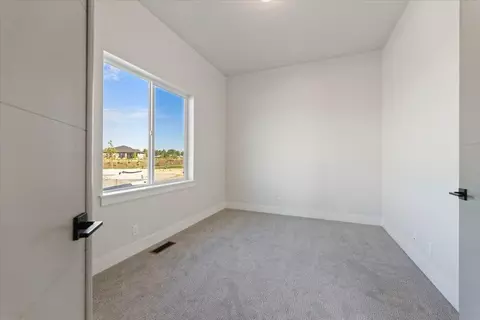 Bedroom - 6000 Id-16, Eagle, ID 83616 photo 2 of 13